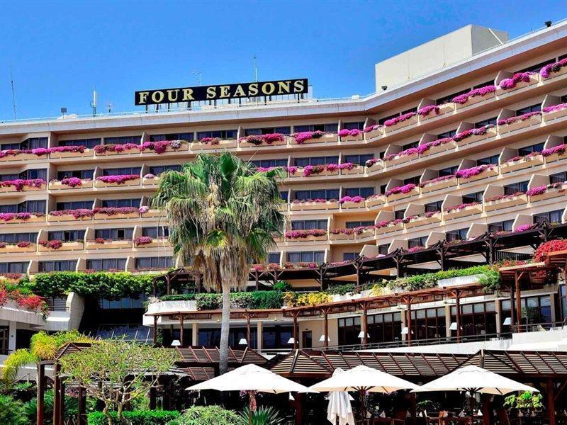 Отель Four Seasons Agios Tychonas